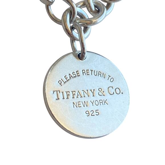 Tiffany & Co Round Tag Sliver Charm Bracelet 6.5 - Picture 3 of 11